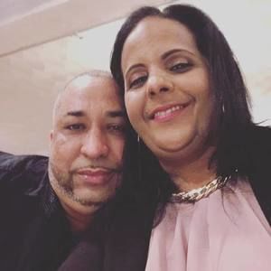 Meet your Posher, Iris